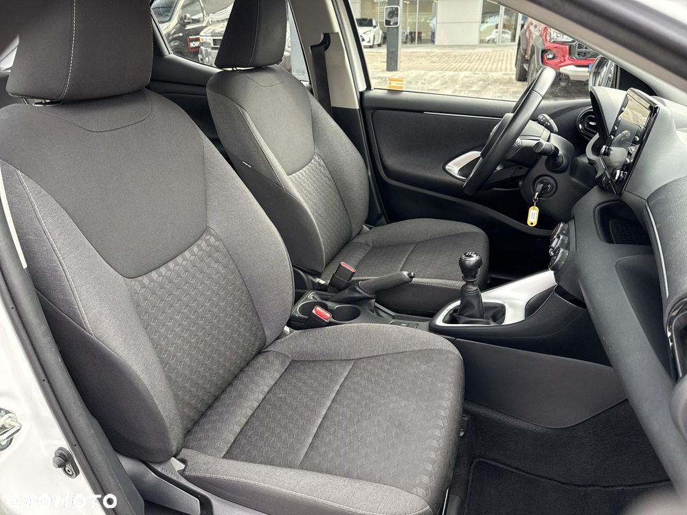Toyota Yaris - 9