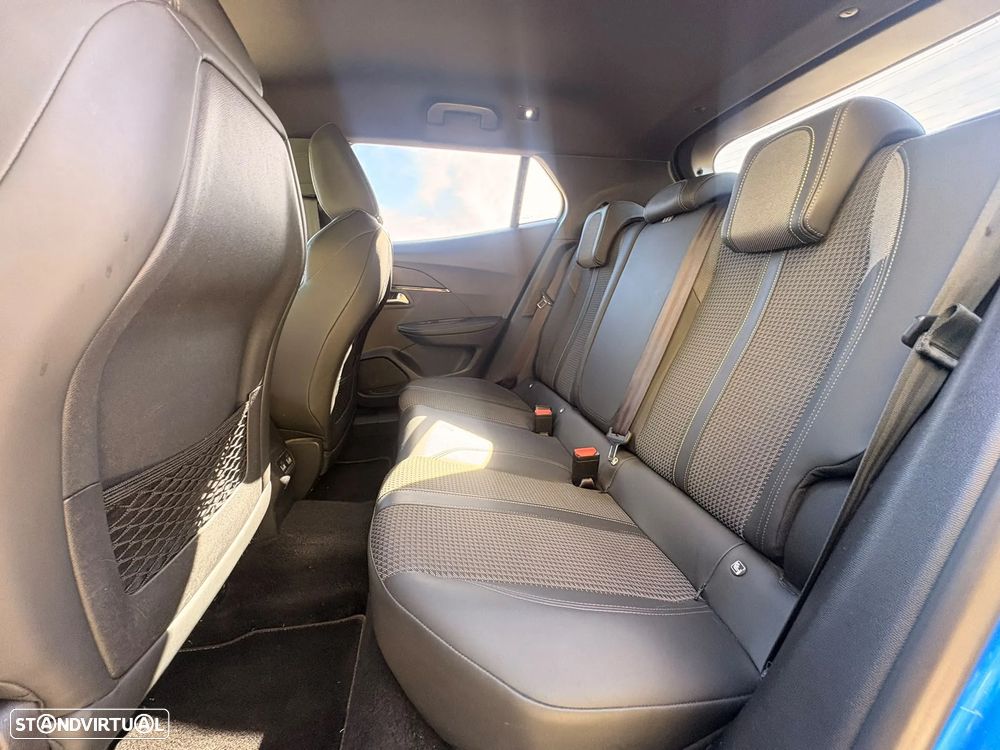 Peugeot 2008 1.2 PureTech GT Line - 30