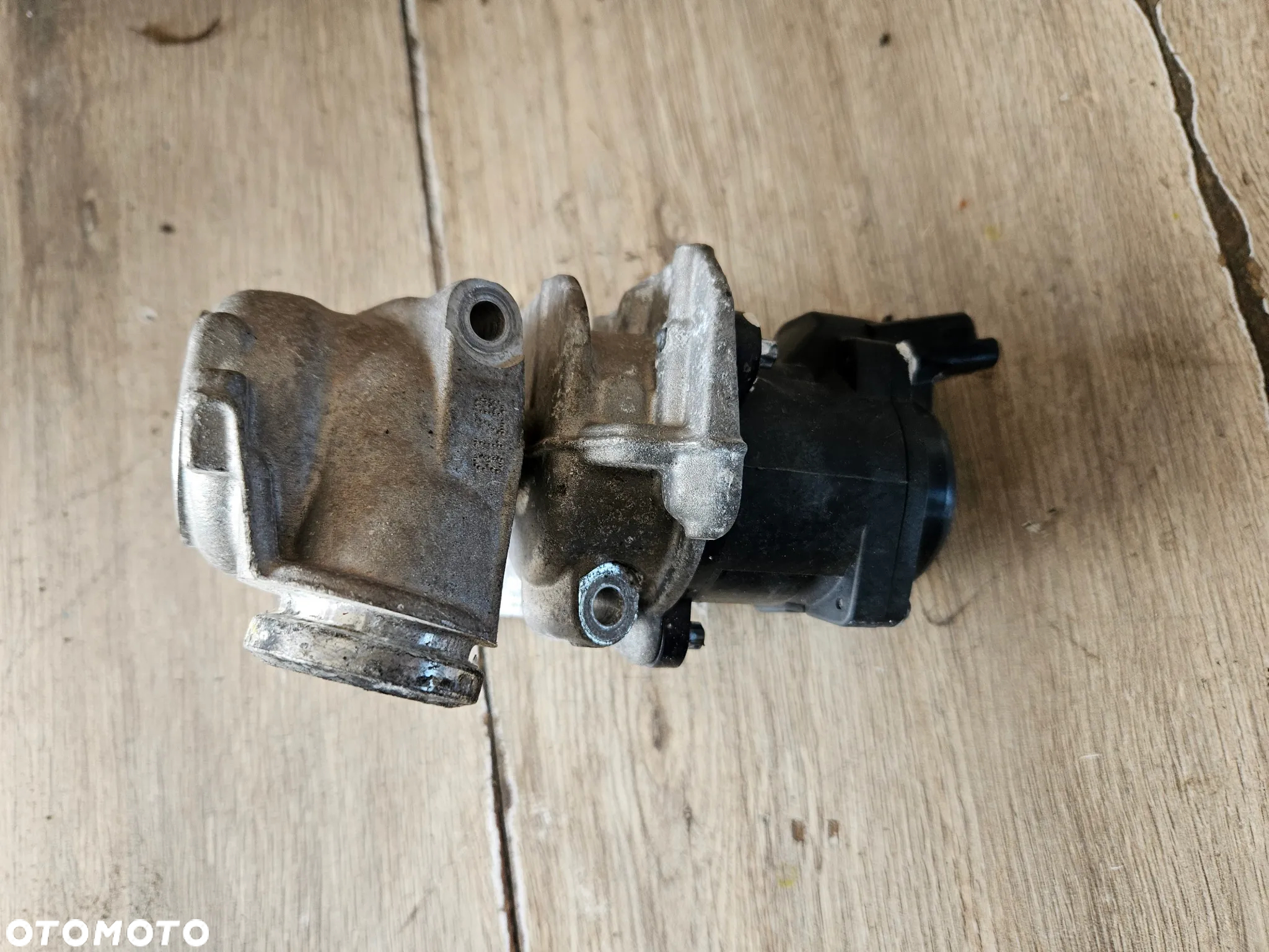 Zawór EGR Ford Focus Mk2 1,6 TDCI V29010703 - 2