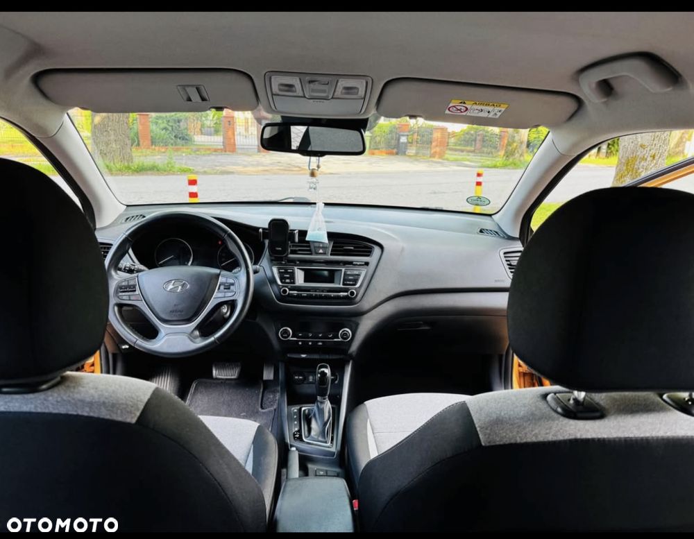 Hyundai i20 - 8