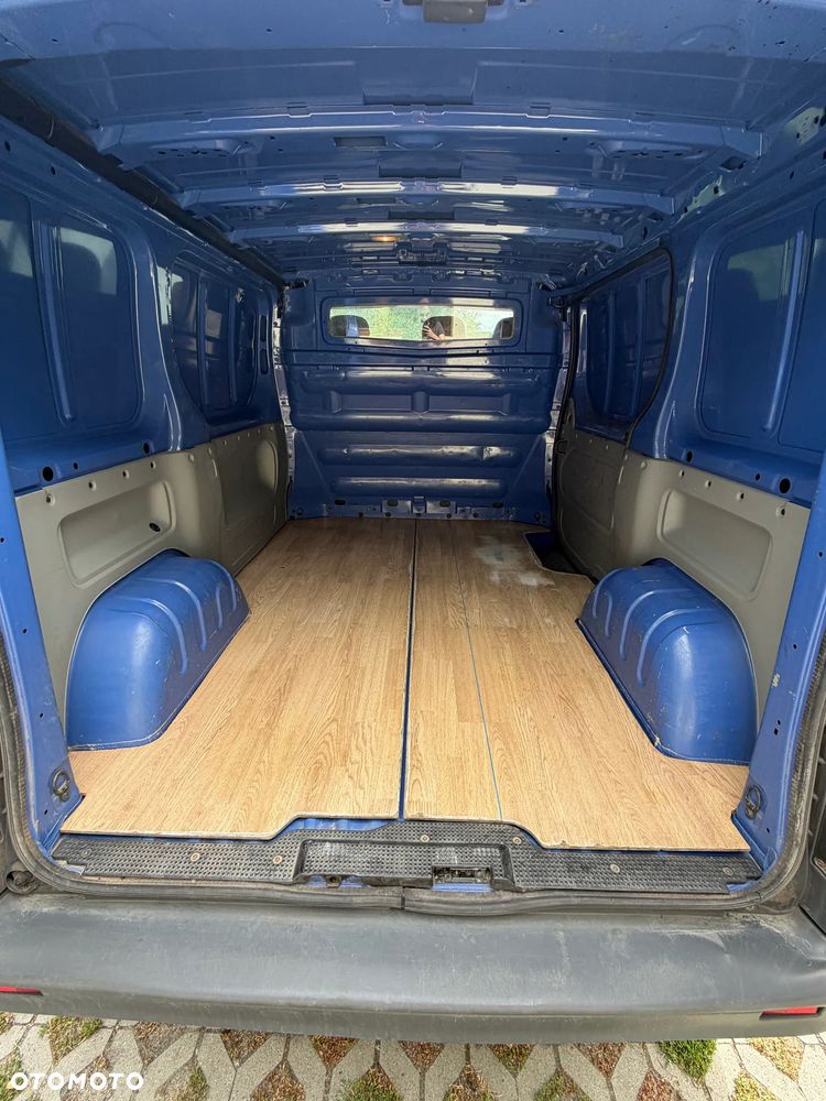 Renault TRAFIC - 8