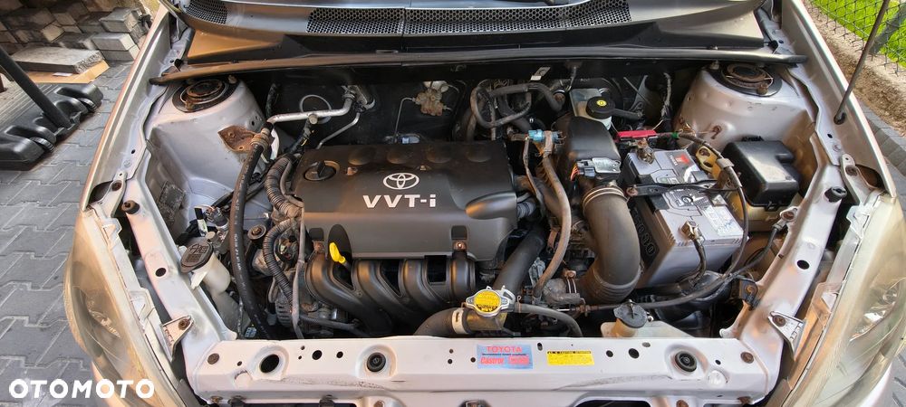 Toyota Yaris 1.3 Luna - 9