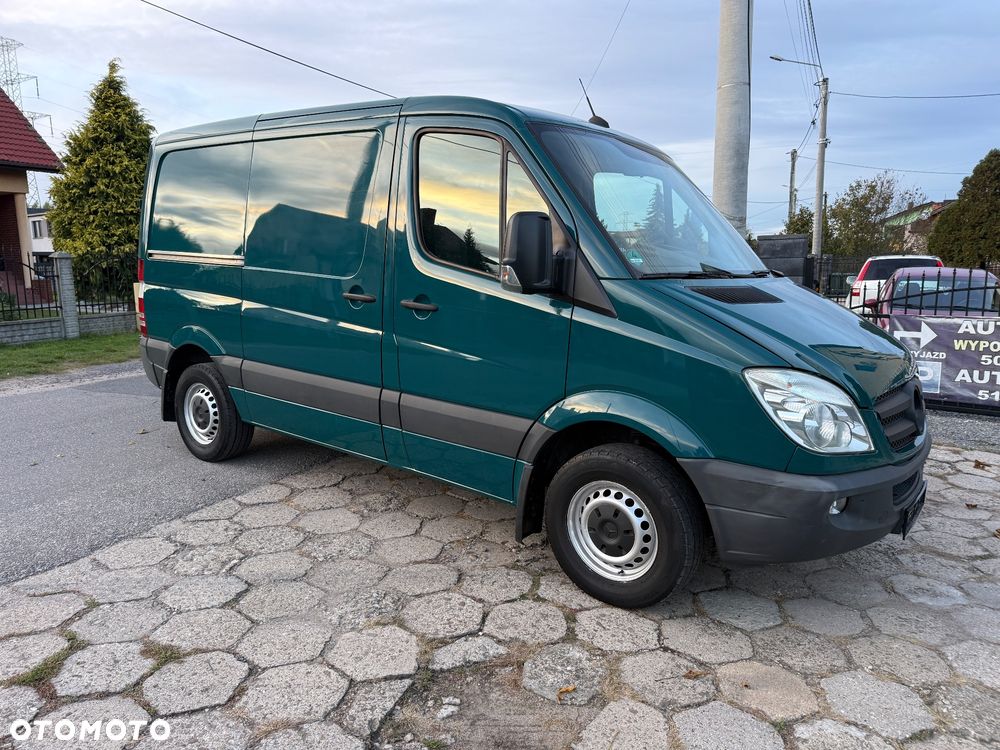 Mercedes-Benz Sprinter - 2