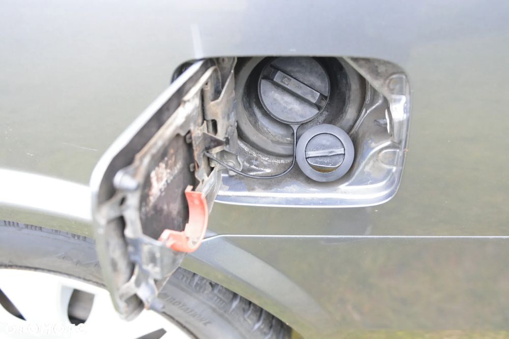 Nissan Primera 1.8 acenta - 15