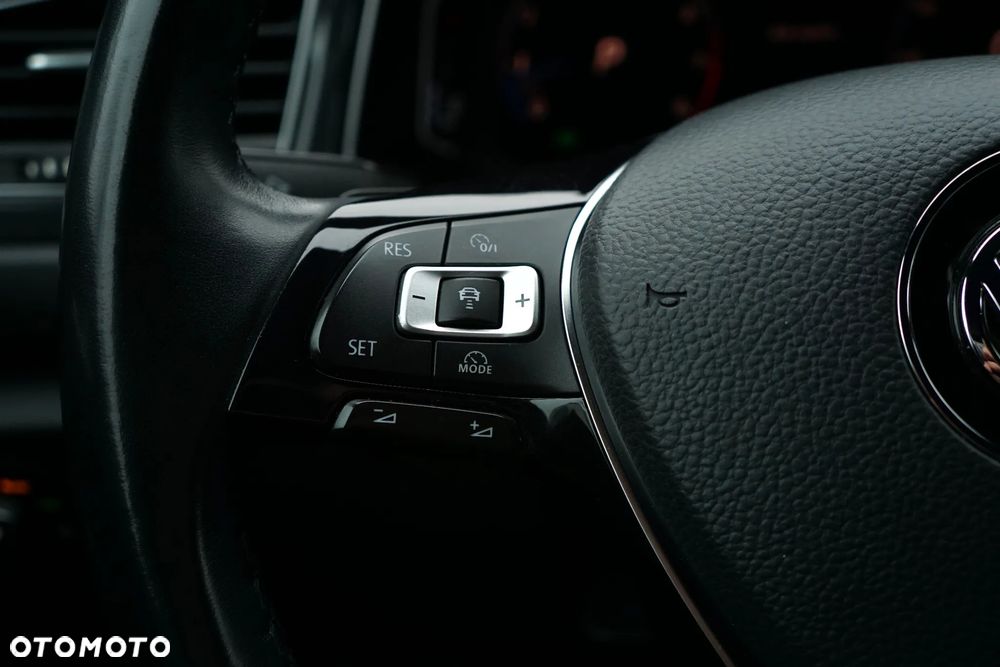 Volkswagen T-Roc 2.0 TSI 4Motion Premium DSG - 18