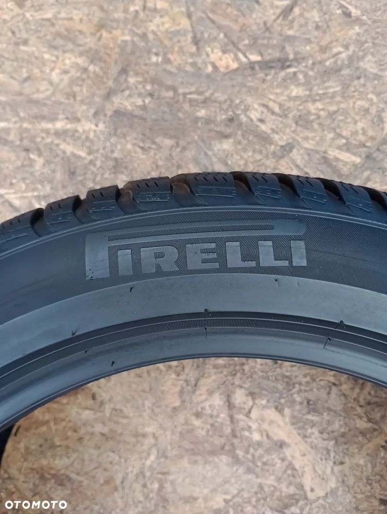 OPONY ZIMOWE 2x 245/45 R18 96V PIRELLI SOTTOZERO 3 - 4