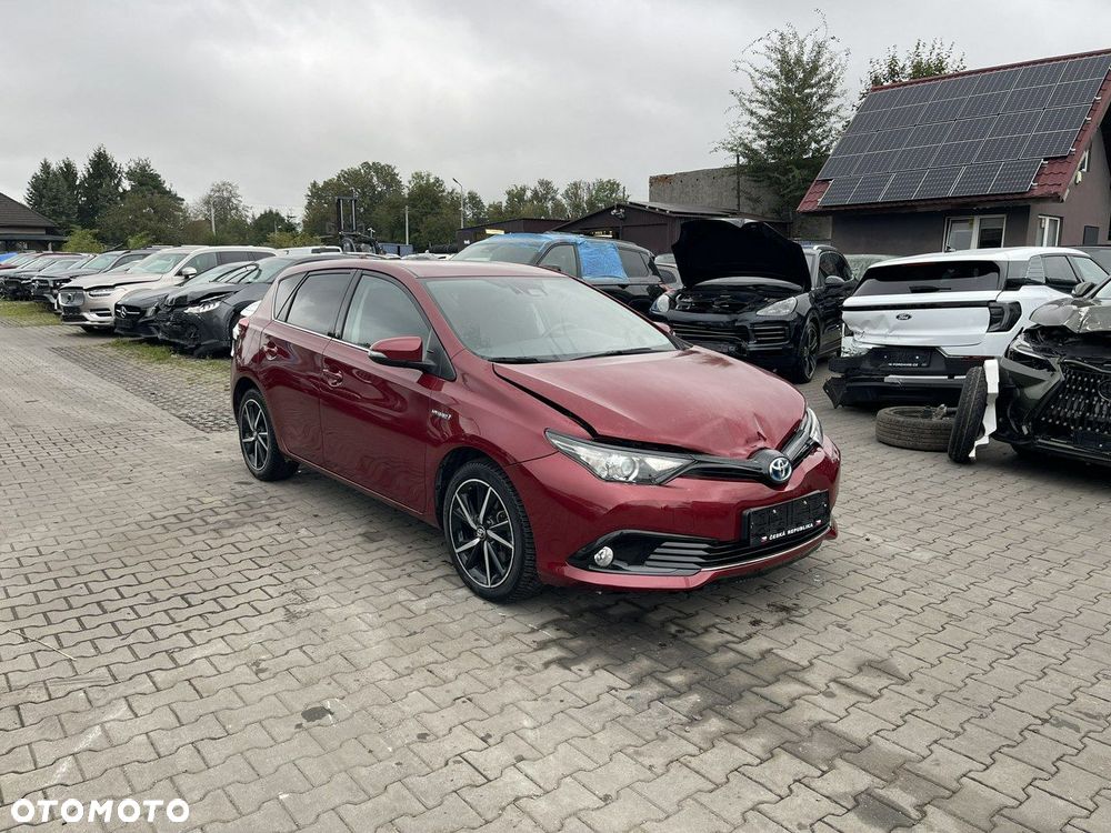 Toyota Auris 1.8 VVT-i Hybrid Automatik Comfort - 2