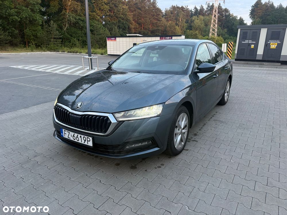 Skoda Octavia 2.0 TDI Sportline - 1