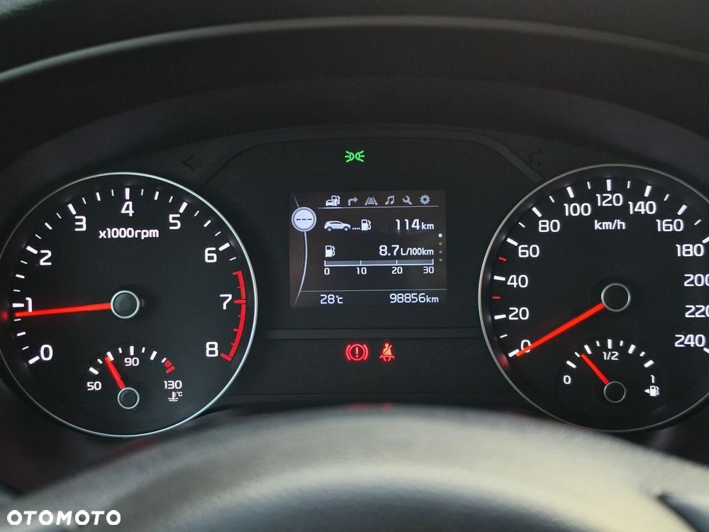 Kia Sportage - 16
