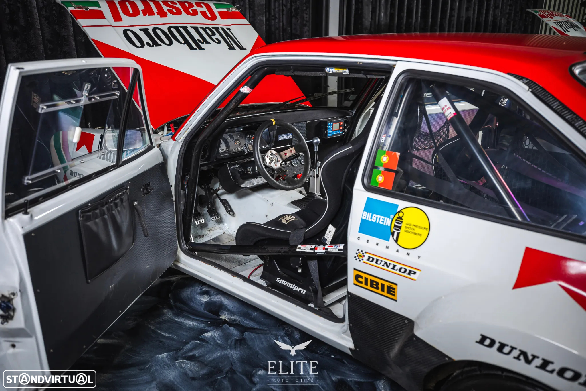 Ford Escort - 8