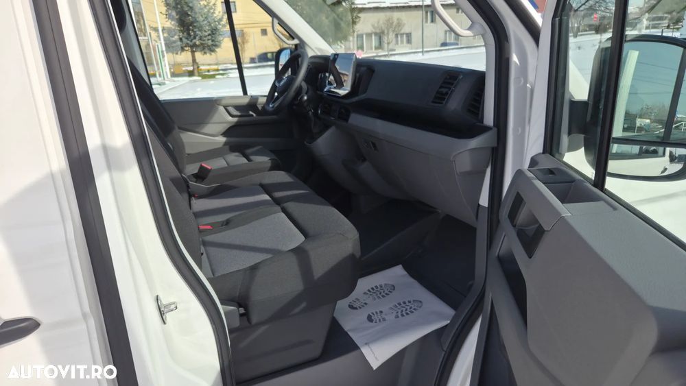 Volkswagen Crafter Furgon L3H3 - 9