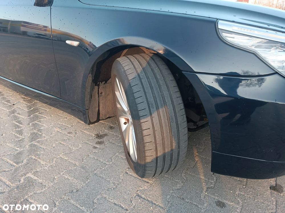 BMW Seria 5 - 12