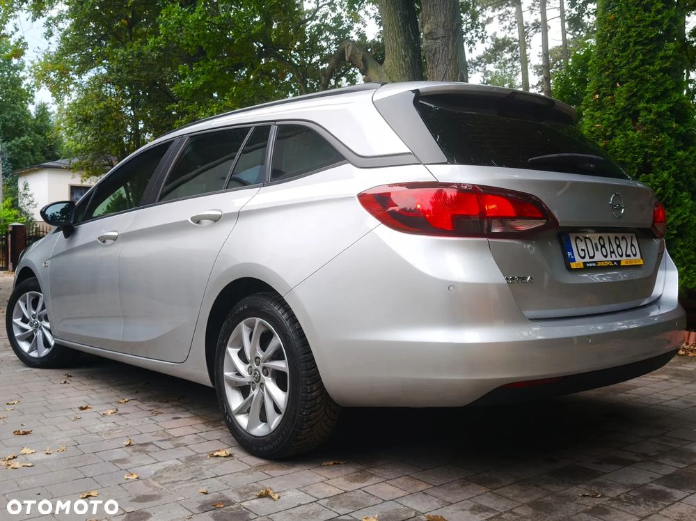 Opel Astra 1.2 T Edition S&S - 8