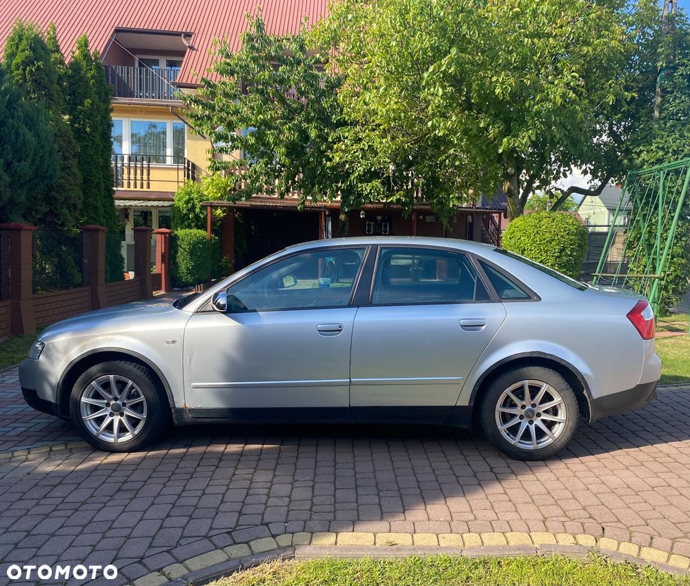 Audi A4 Limousine 2 - 8
