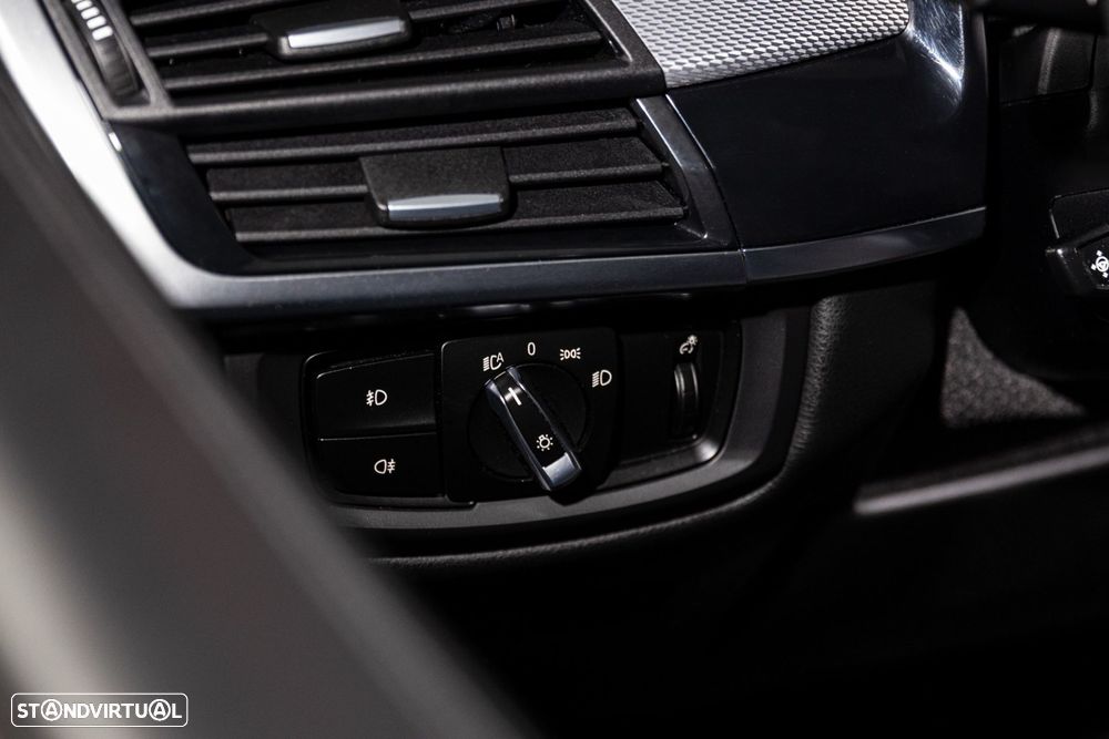 BMW X5 25 d sDrive Pack M - 35