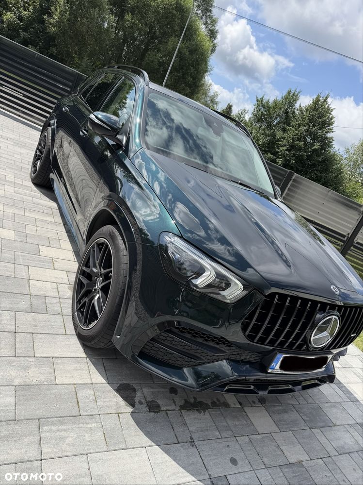 Mercedes-Benz GLE - 1