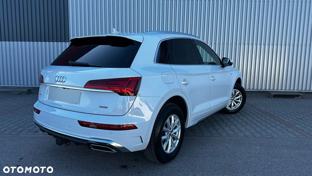 Audi Q5 55 TFSIe quattro S tronic S line - 8