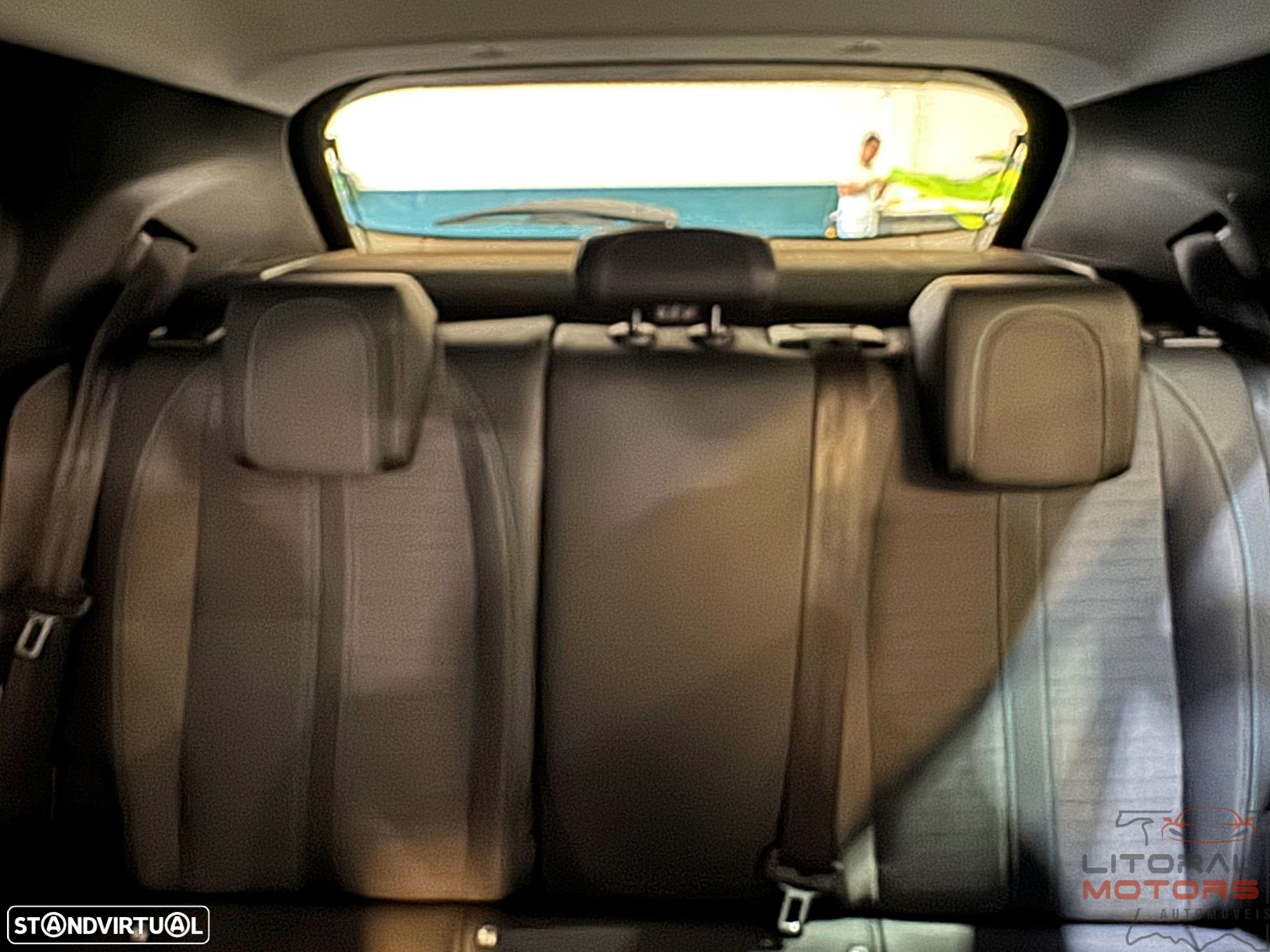 Peugeot 2008 1.2 PureTech Allure Pack - 36