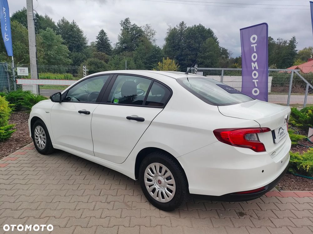 Fiat Tipo 1.4 16V Easy - 12