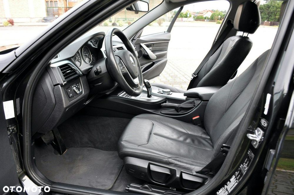 BMW Seria 3 - 21