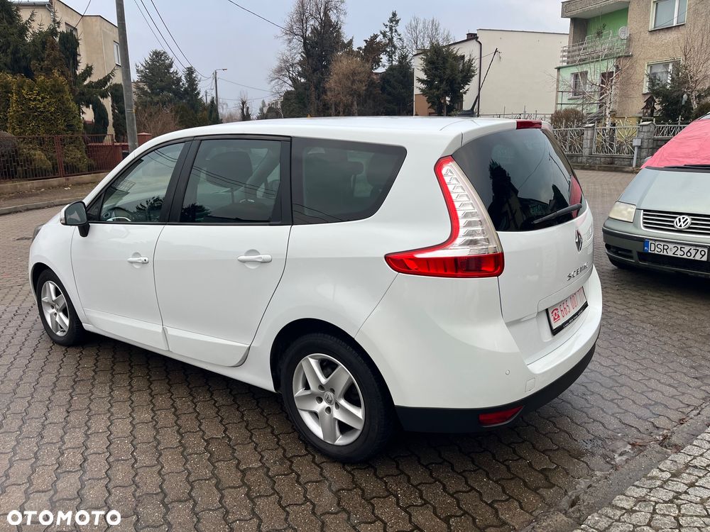 Renault Grand Scenic 1.6 16V 110 Authentique - 3