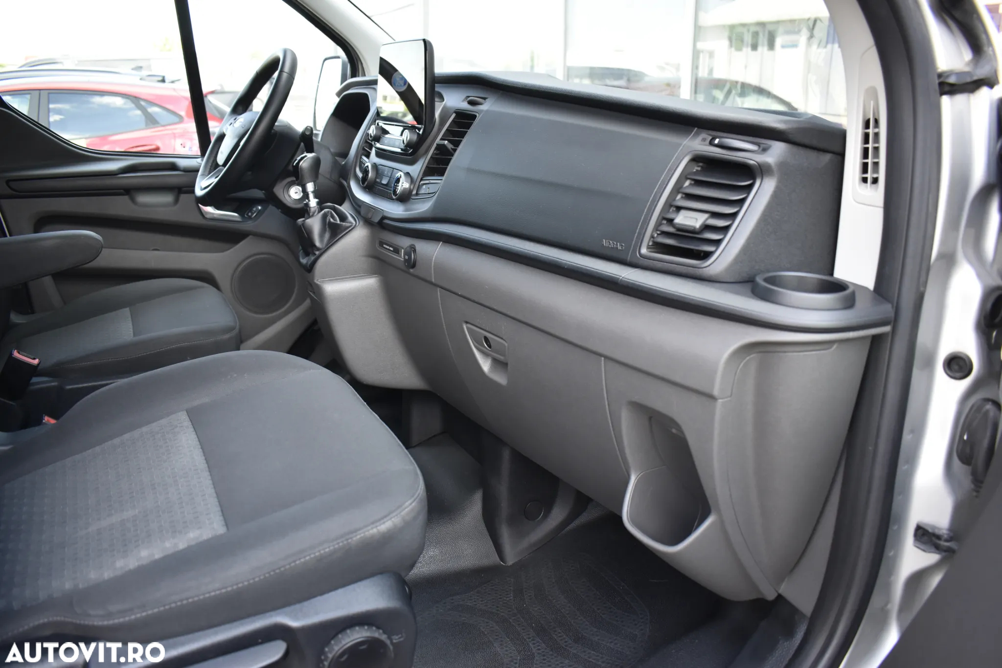 Ford Transit Custom Kombi 320 2.0 EcoBlue 130 CP L2H1 Trend - 38