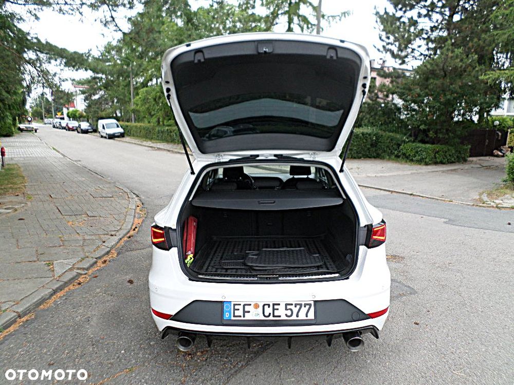 Seat Leon 2.0 TDI DPF Style - 18