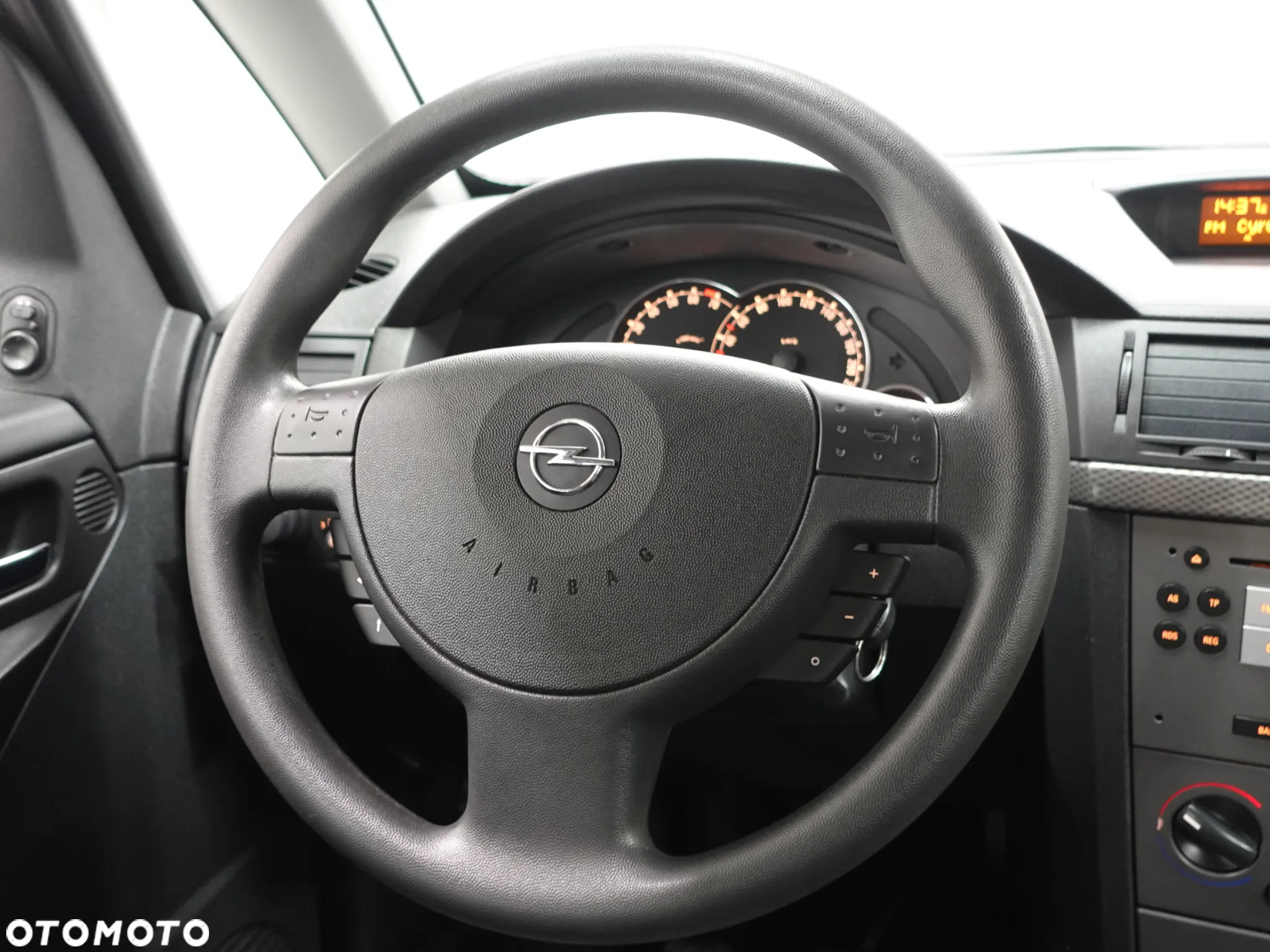 Opel Meriva 1.6 16V - 39