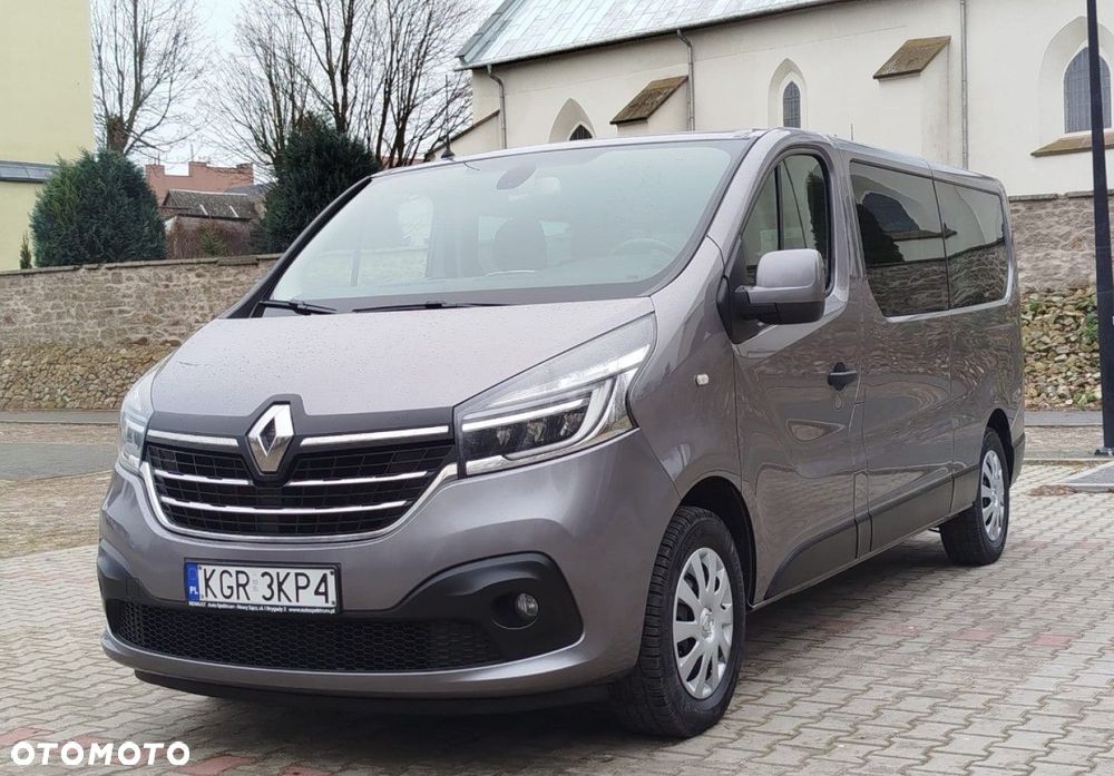 Renault Trafic - 2