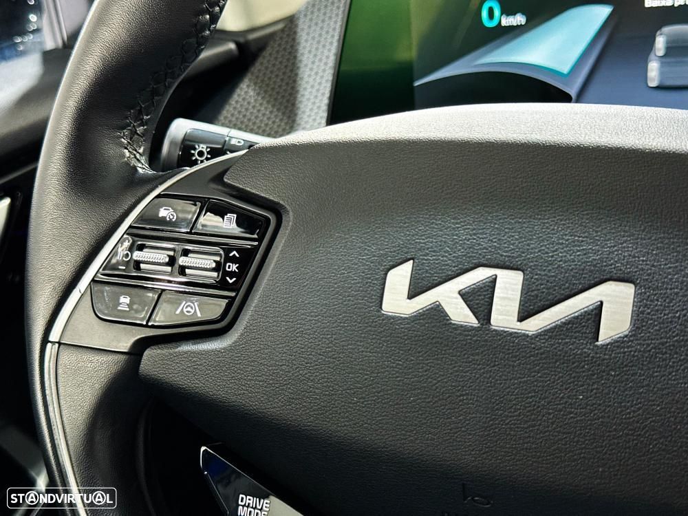 Kia EV6 77.4 kWh Tech - 37