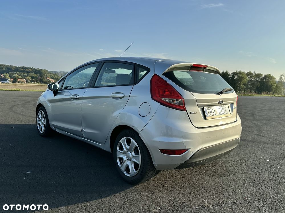 Ford Fiesta - 3