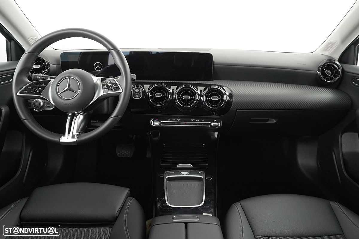 Mercedes-Benz A 200 Standard - 7