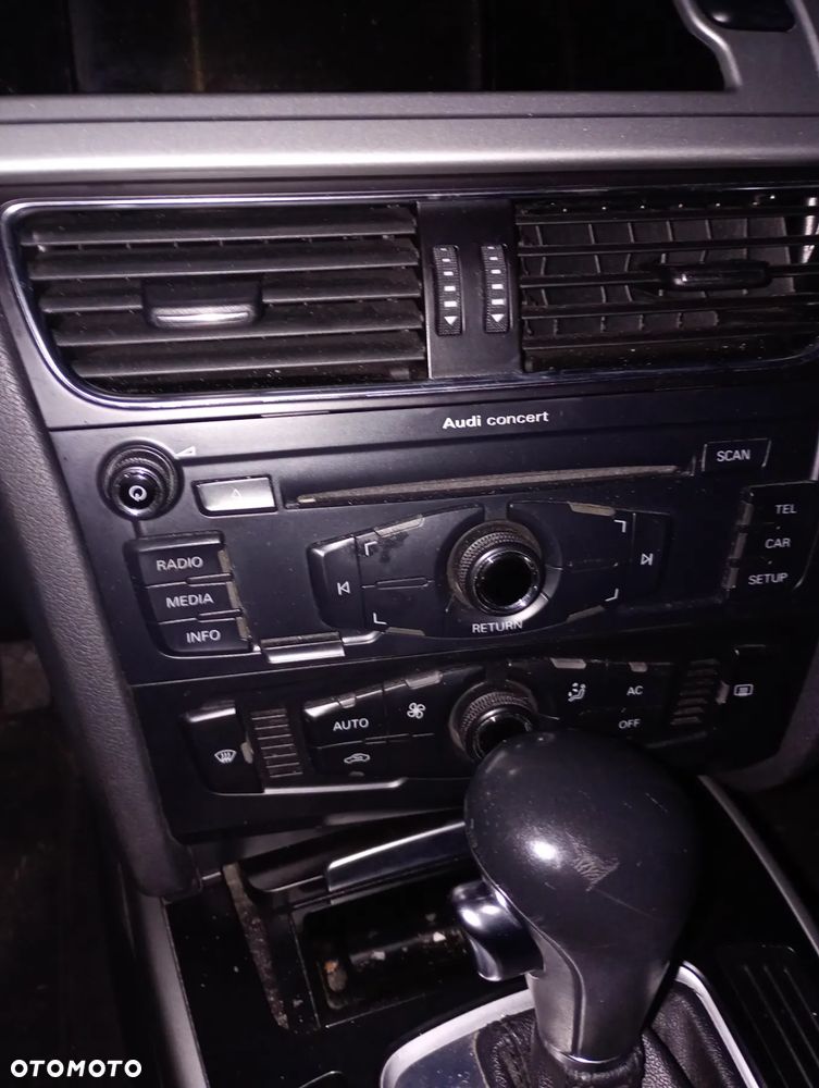 Audi A4 Avant 2.0 TFSI Ambiente - 10