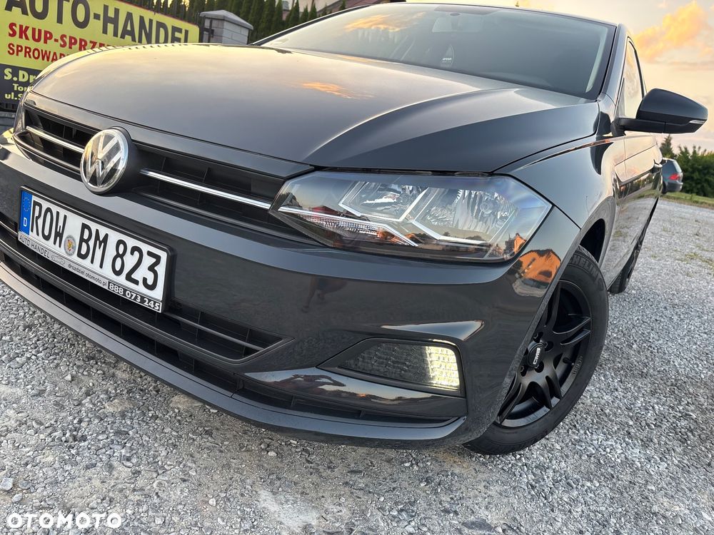 Volkswagen Polo - 4