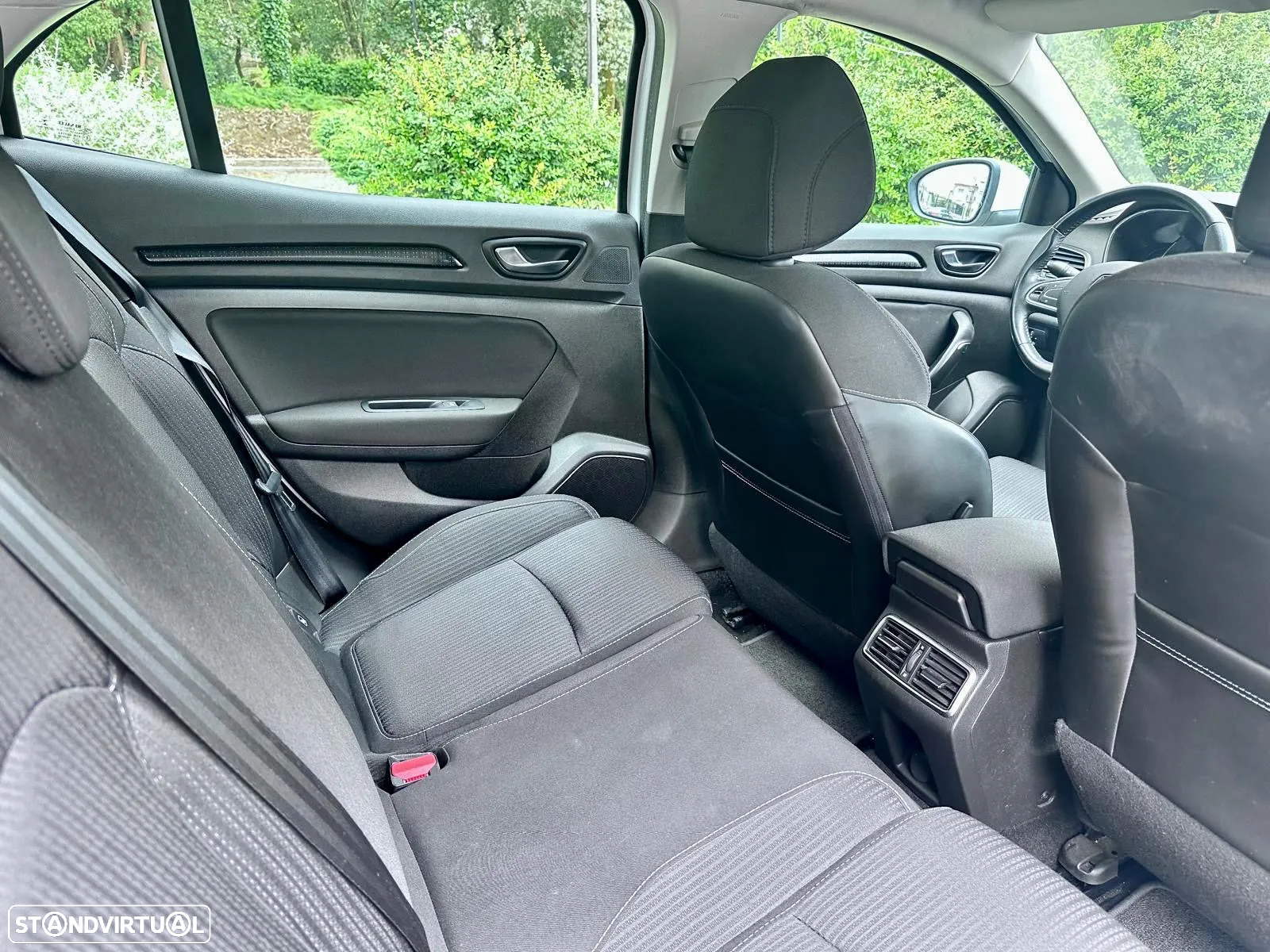 Renault Mégane 1.5 Blue dCi Zen - 3