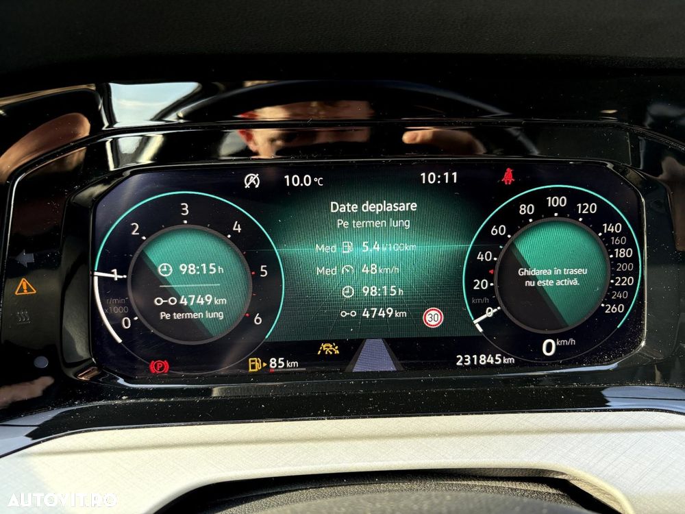 Volkswagen Golf - 29