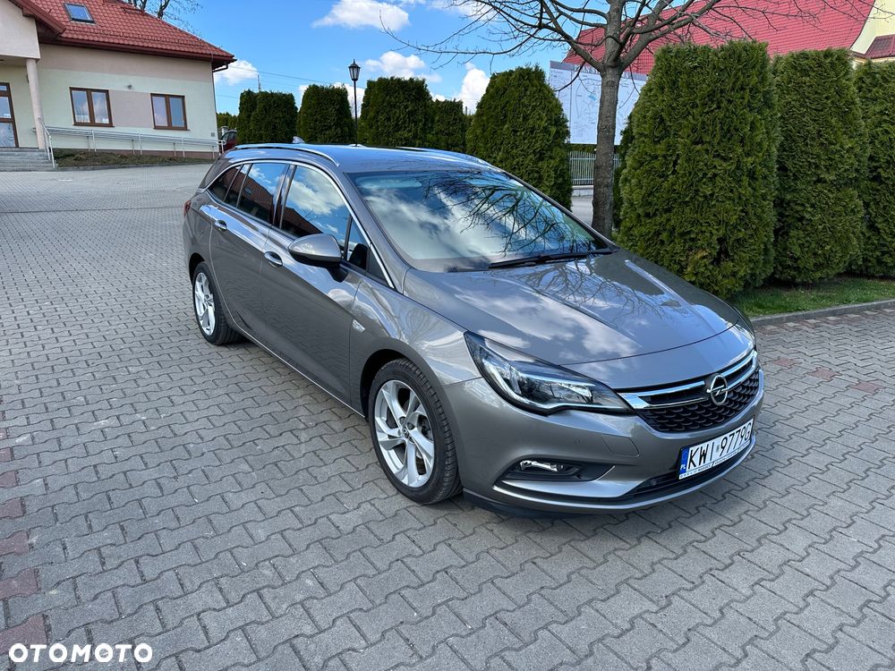 Opel Astra 1.6 D (CDTI) Dynamic - 2