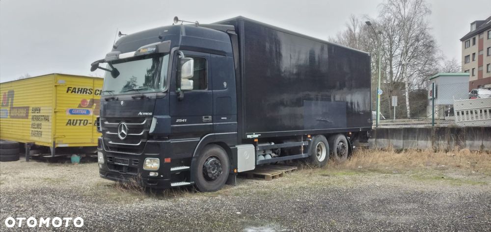 Mercedes-Benz Actros