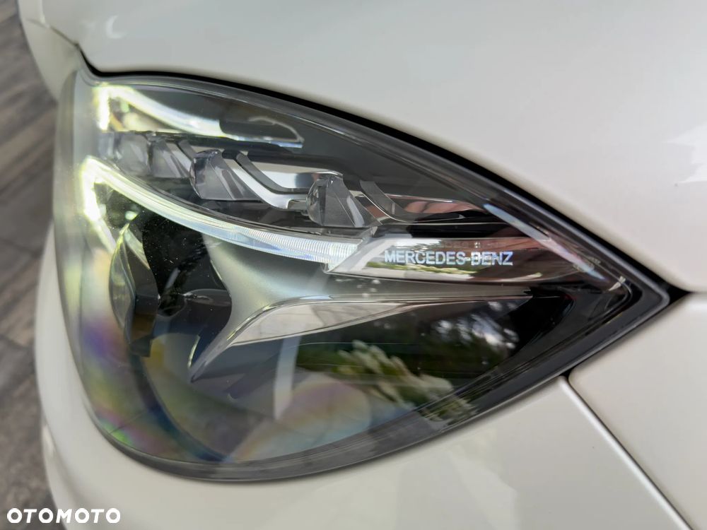 Mercedes-Benz Klasa E 250 BlueTEC 4-Matic Classic - 25