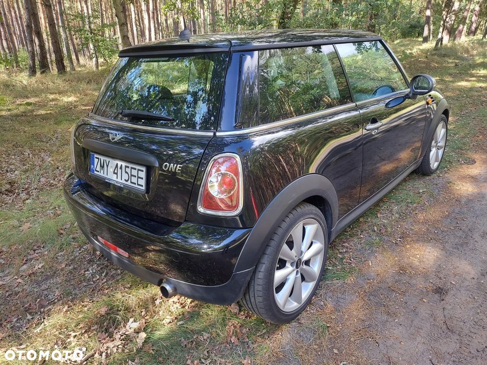 MINI ONE Minimalism - 16