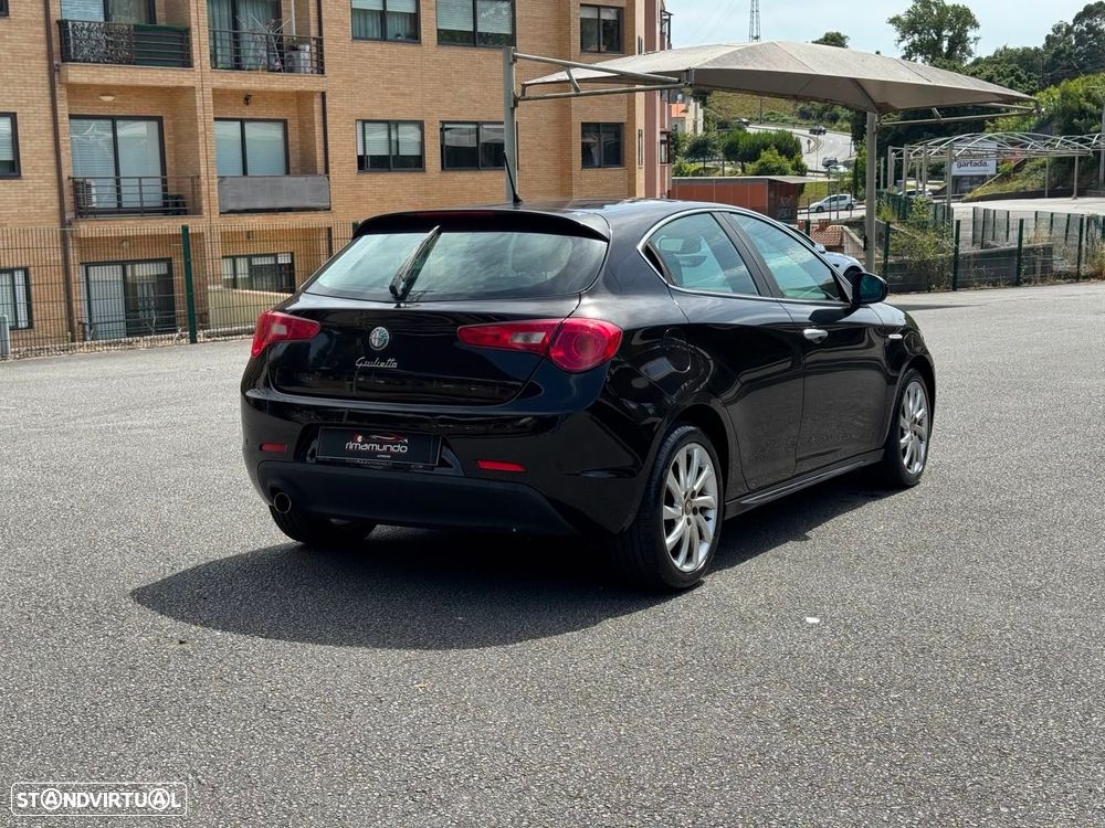 Alfa Romeo Giulietta 1.6 JTDM Distinctive - 7