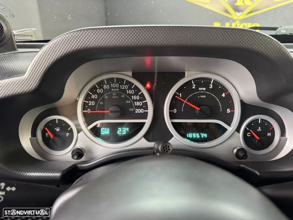 Jeep Wrangler Unlimited 2.8 CRD MTX Rubicon - 31