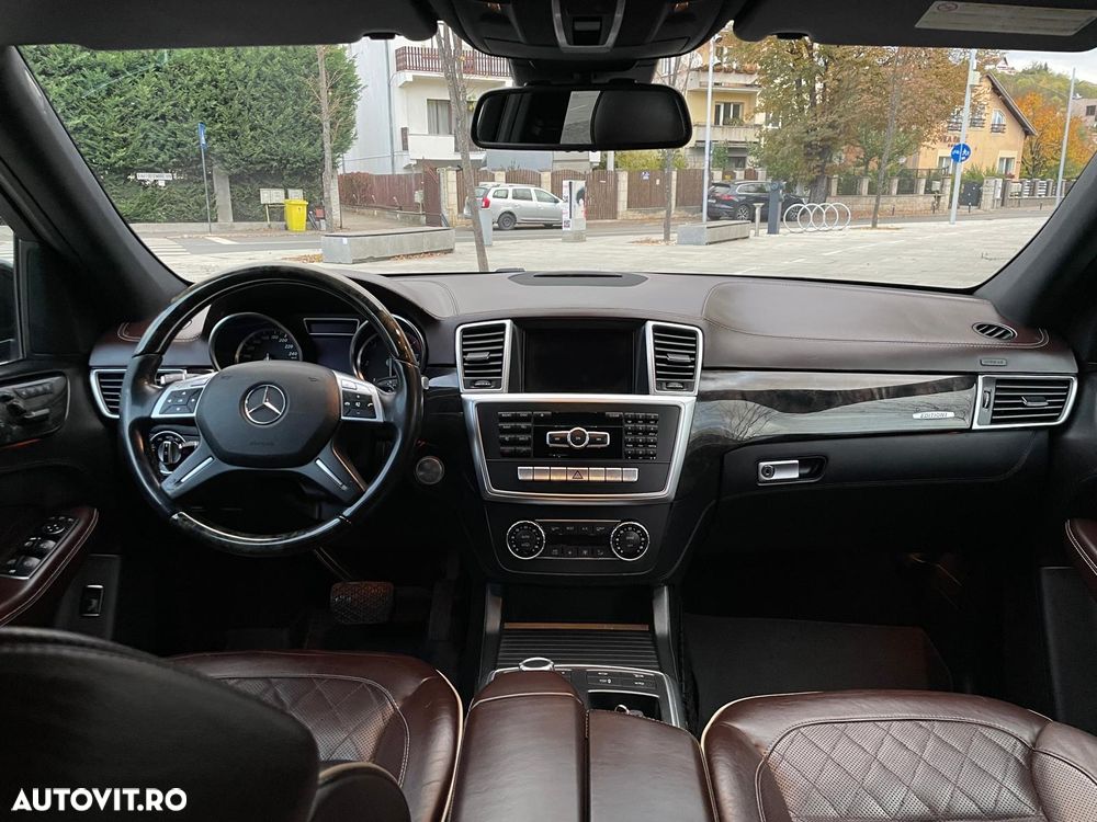 Mercedes-Benz ML 350 BlueTec 4MATIC Aut - 7