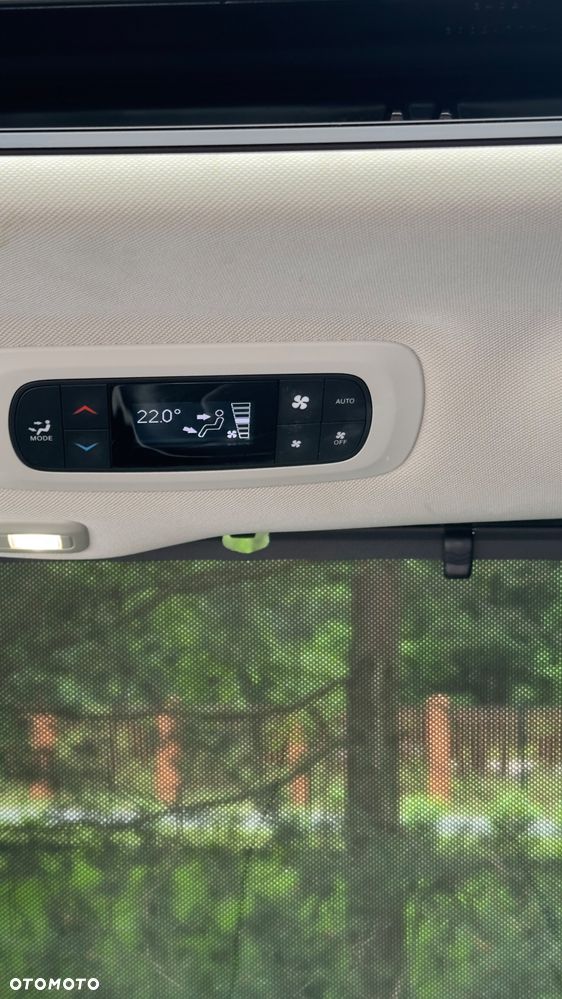 Chrysler Pacifica - 15