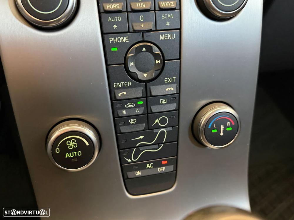 Volvo V50 1.6 D Momentum - 21