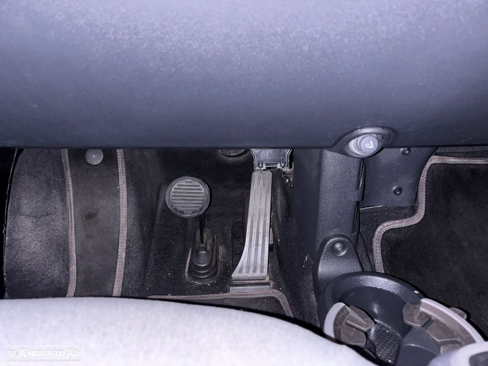 Smart ForTwo Coupé 0.8 cdi Pure 45 - 25