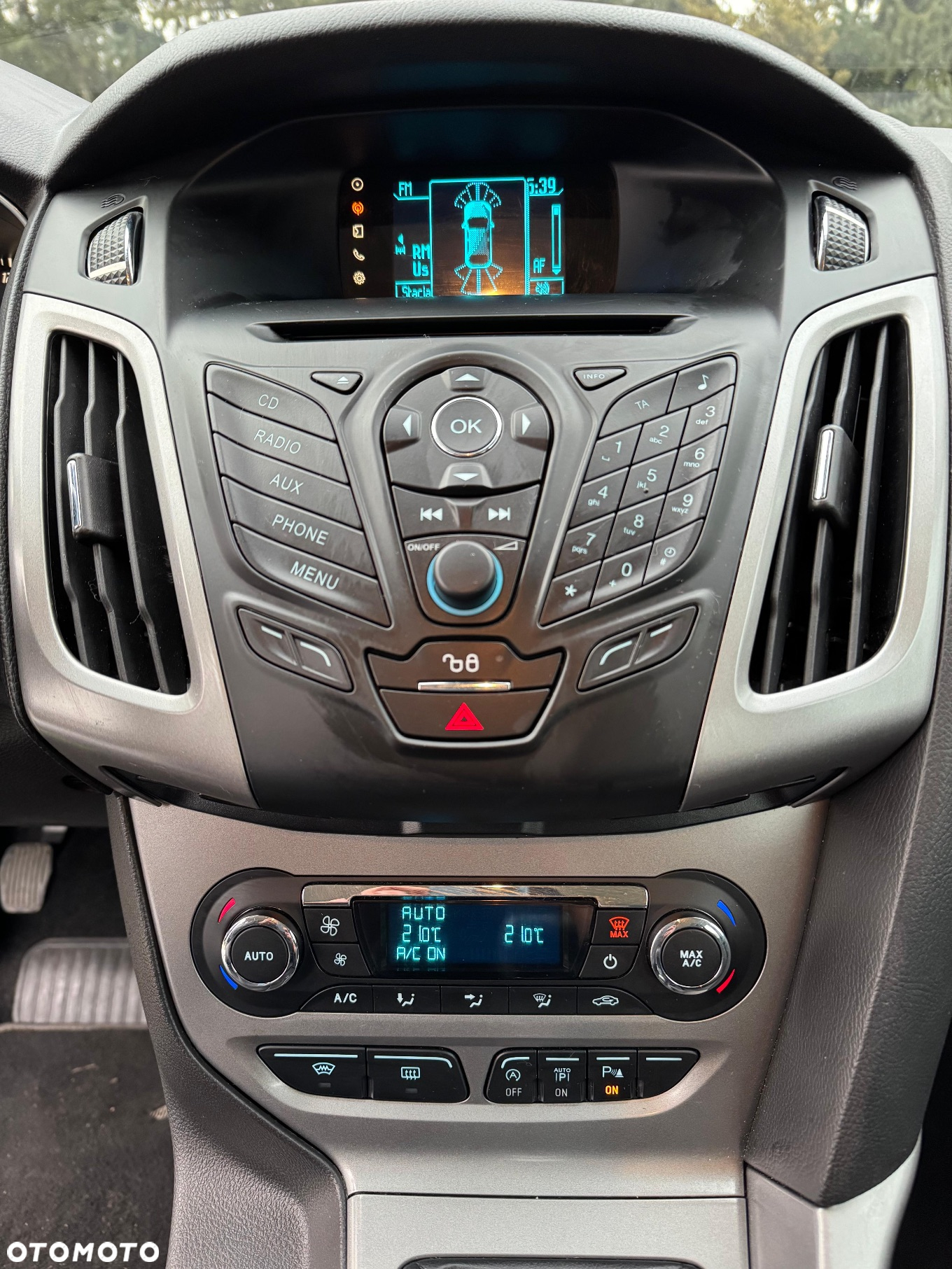 Ford Focus Turnier 1.0 EcoBoost Start-Stopp-System SYNC Edition - 20
