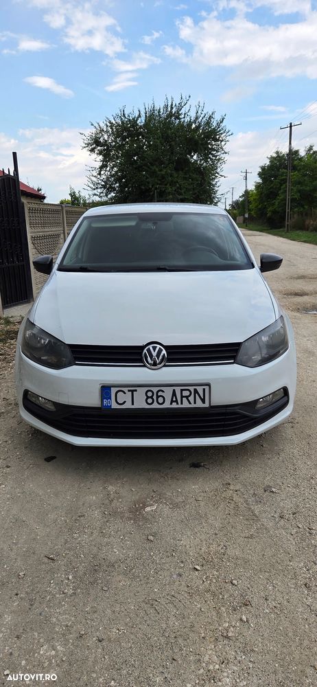 Volkswagen Polo - 1