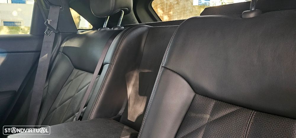 Infiniti QX70 3.7 AWD Aut. S Design - 26