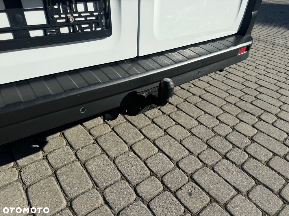 Renault Trafic - 14